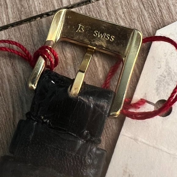 Vintage Omega De Ville Yellow Gold Dial Ladies Watch - NEW in original box - Picture 14 of 15